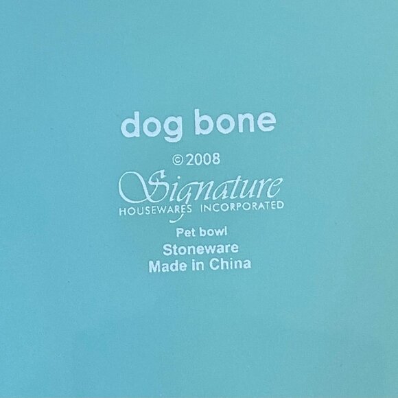 2 DOG BOWLS W/ STAND by SIGNATURE HOUSEWARES INCORPORATED - Picture 8 of 9